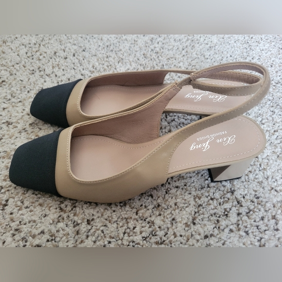 Colorblock Slingbacks - Picture 3 of 6